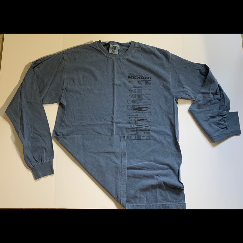 Shawn Mendes tour shirt